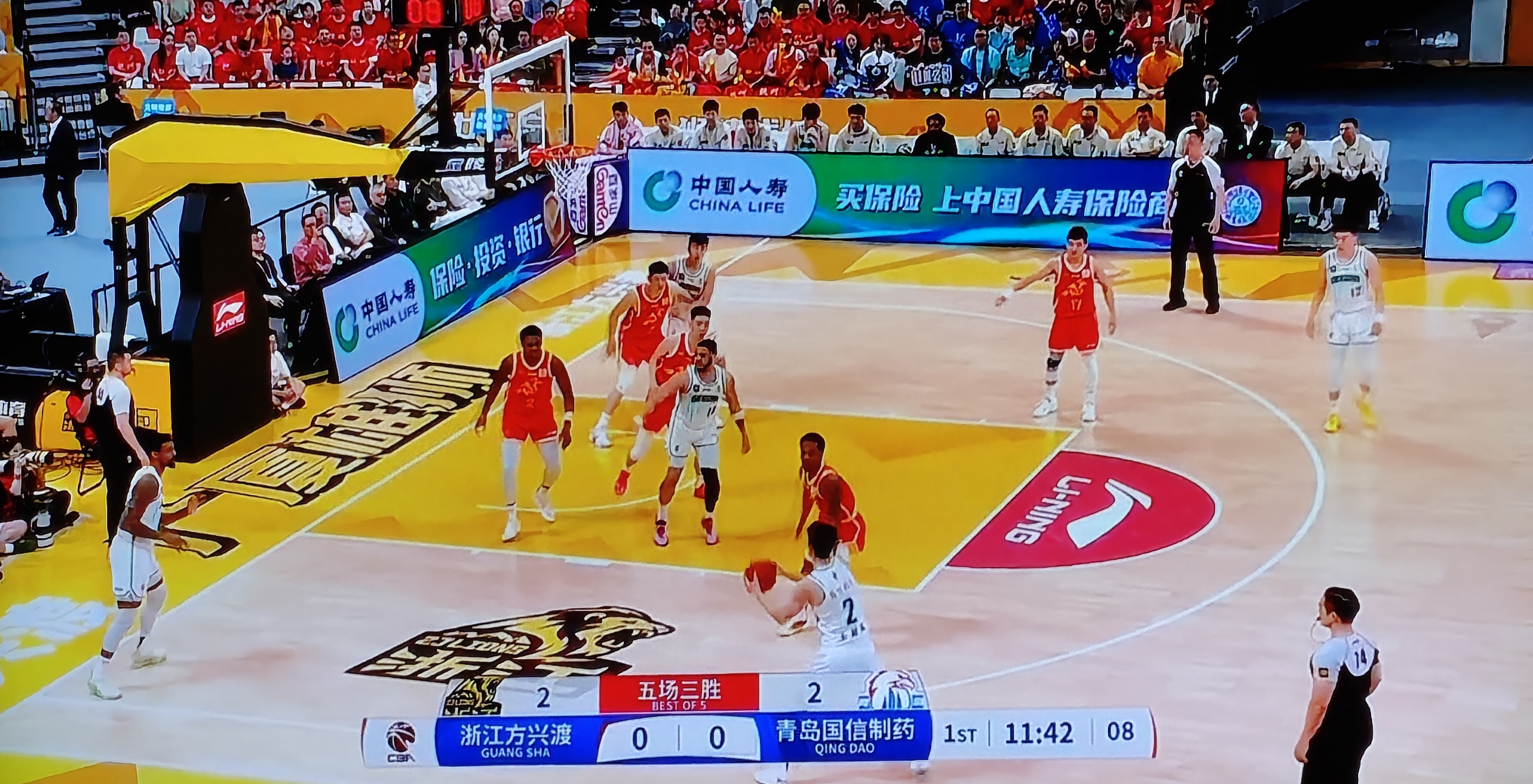 篮网绝地反击中国男篮，卡鲁索关键制胜的简单介绍