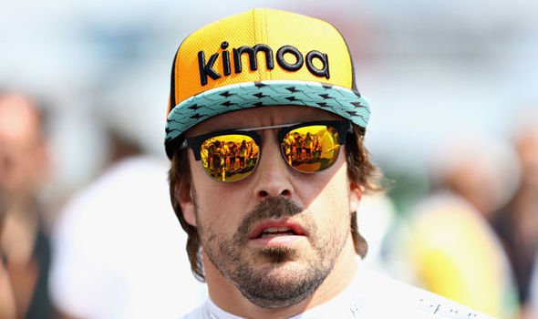 开云体育入口-迈凯伦完胜雷诺车队，阿隆索刷新纪录