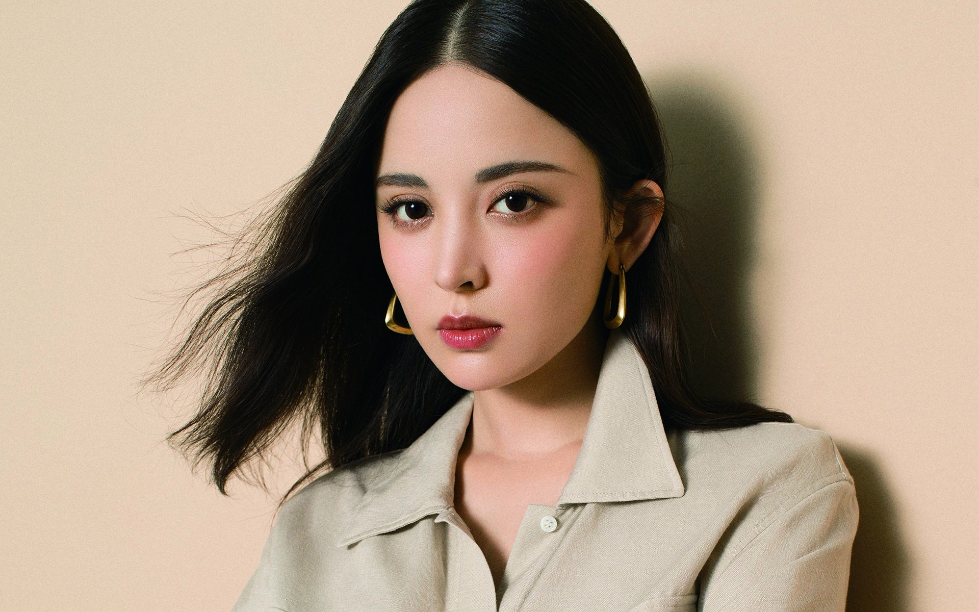 足球的战靴,踏着利拉德的节奏—欧冠淘汰赛之夜的掌控艺术