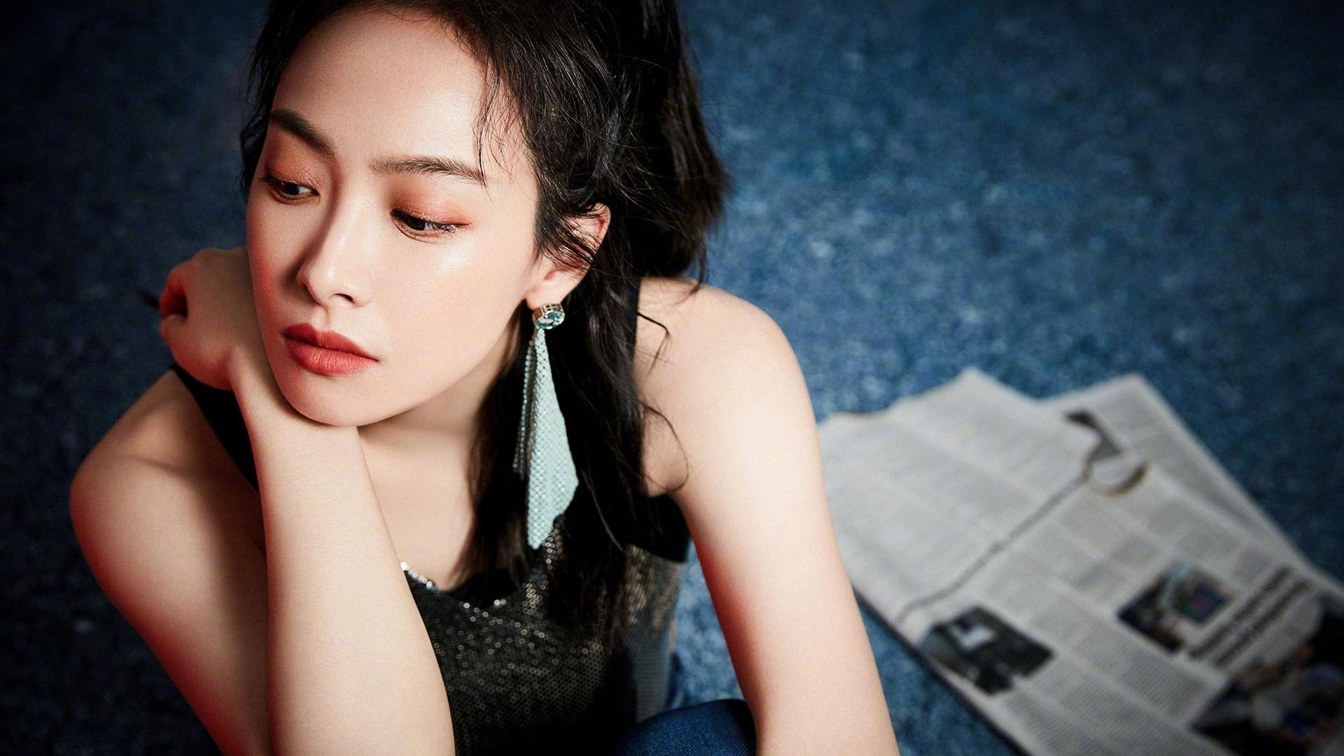 雄鹿客场轻取山西队展现实力，库里连中三分助勇士拉开差距