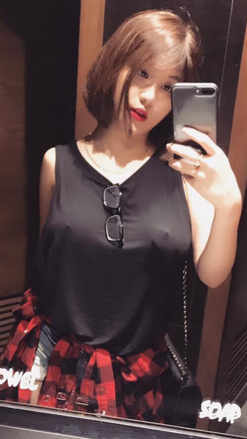 中亚铁骑初露锋芒，2026世界杯A组乌兹别克斯坦强势压制伊拉克，贝林厄姆闪耀全场